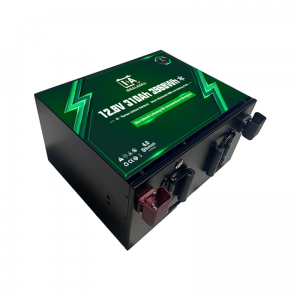 IdealAkku LiFePO4 12V 310Ah Smart BMS onder de stoel